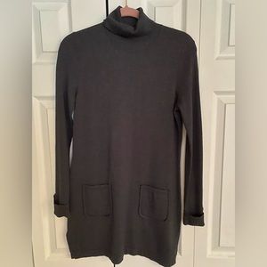 J. McLaughlin Knit Tunic in Sz Small